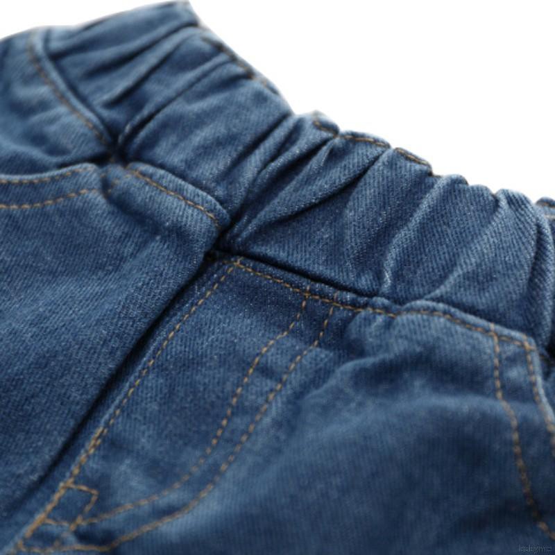 Quần short phối ren kiểu dáng năng động dành cho bé gái