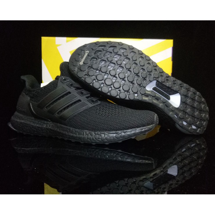 Giày Thể Thao Adidas Ultra Boost 4.0 Chính Hãng Cho Cặp Đôi