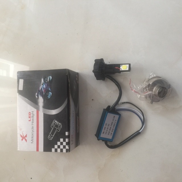 Đèn led pha xe máy 3 tim(RTD M11P H4)