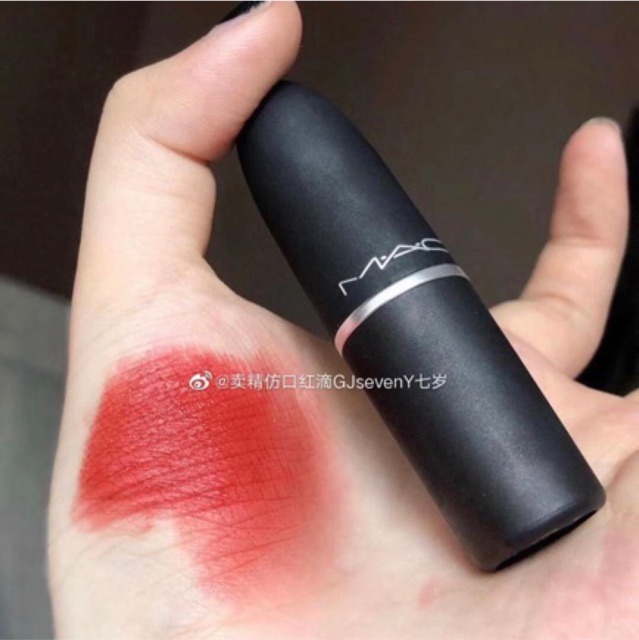 Son lì MAC Powder Kiss Lipstick bill US