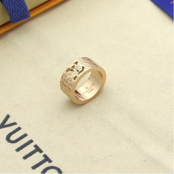 Vòng Hoa Họa Tiết Chữ L Mở Hoa Văn Cổ Điển Mới | Trang Sức Bằng Thép Titan Không Gỉ Phong Cách Vintage