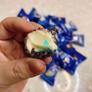 Lẻ một viên kẹo sô cô la chip đắng nhân phomai tan chảy Hongkong viên lớn y hình