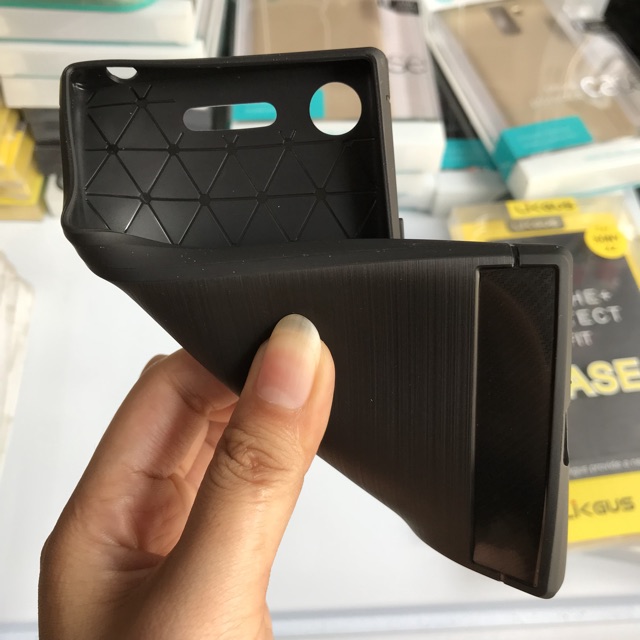 Ốp lưng Likgus Amor Sony XZ1