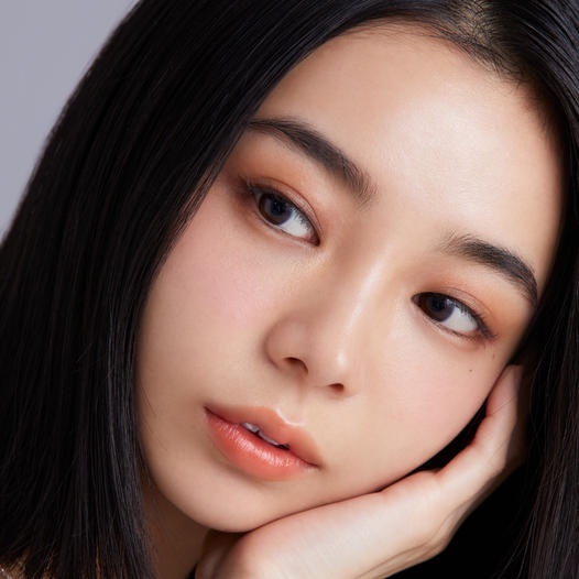 Set Kanebo Kate kem nền tặng kem lót che phủ tốt và căng mướt da