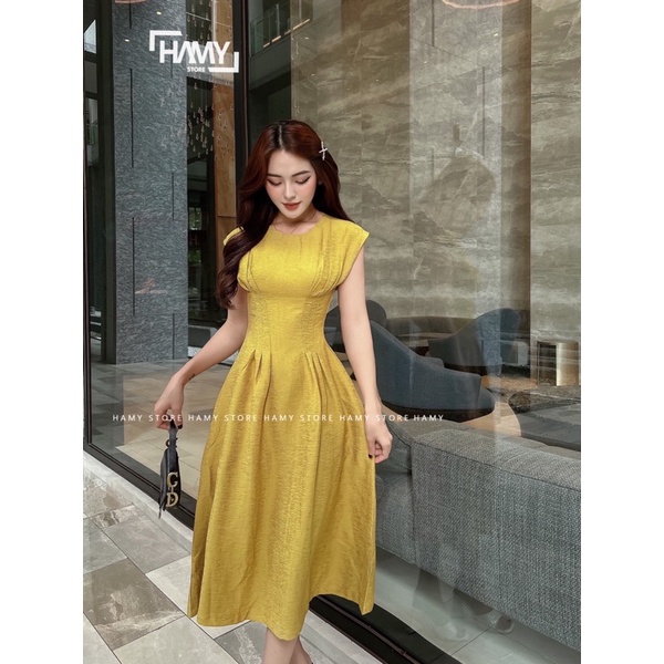 Đầm Sát Nách Nhún Eo