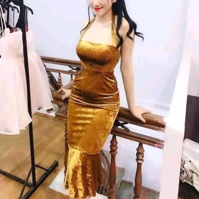 BODY CỔ YẾM ĐUÔI CÁ