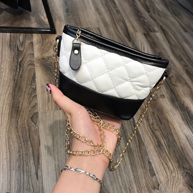 Túi xách cho bé ảnh thật tự chụp