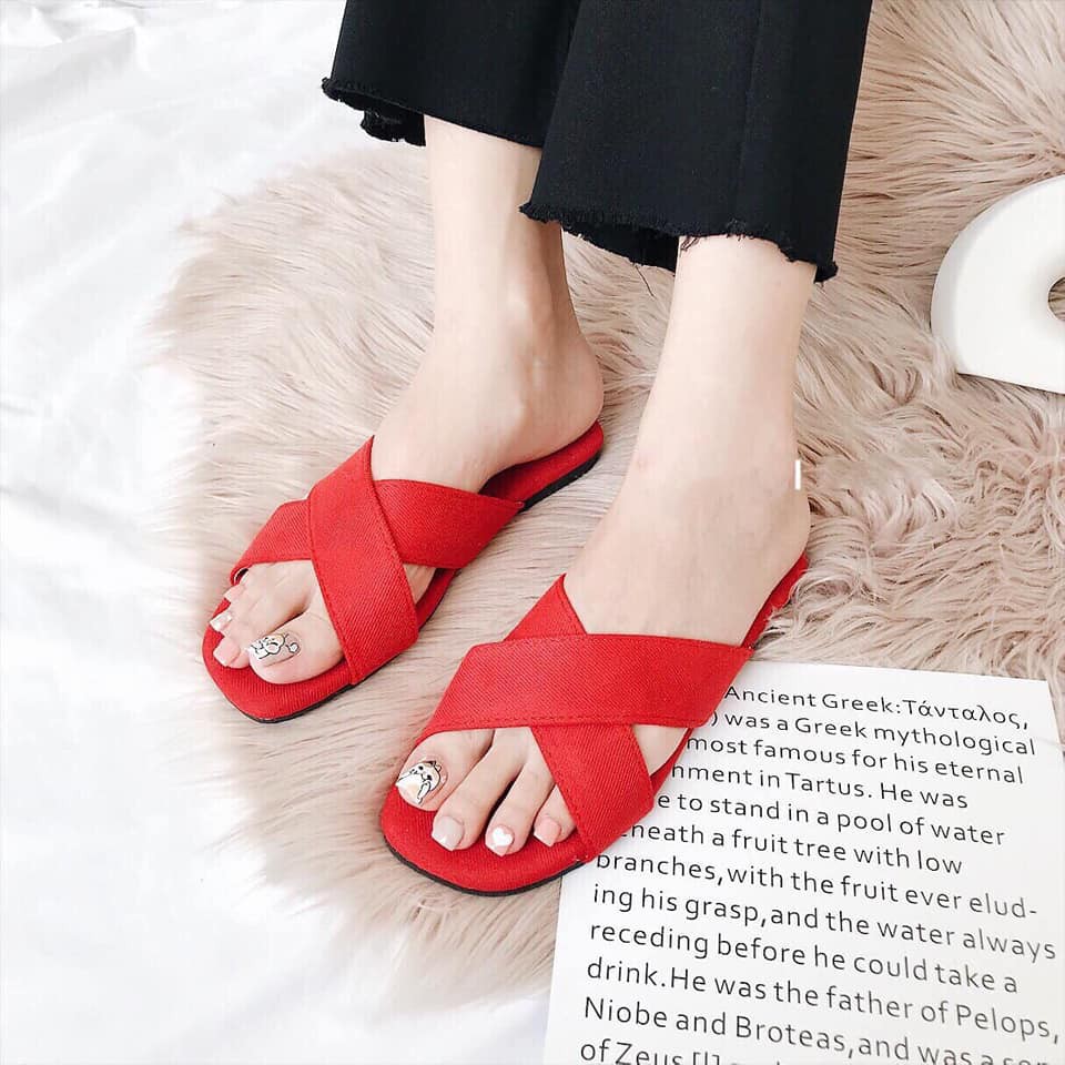 Dép bảng chéo