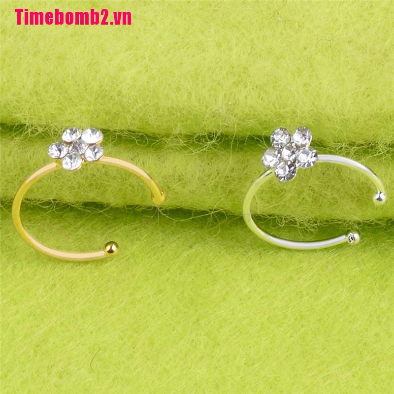 ### 1 Khuyên Xỏ Hình Bông Hoa Thời Trang