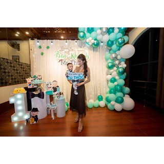 Combo sinh nhật: 4 chibi 20cm + 1 chibi 80cm + 2 hashtag cầm tay sinh nhật. Combo khách đặt thiết kê riêng cho bé