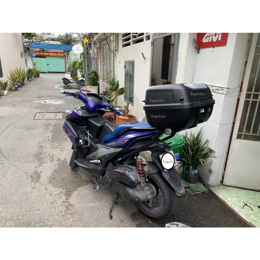 Thùng xe NVX, thùng Givi E43NTL_ADV, baga SRV NVX 155, hàng Givi chính hãng, bảo hành 2 năm.