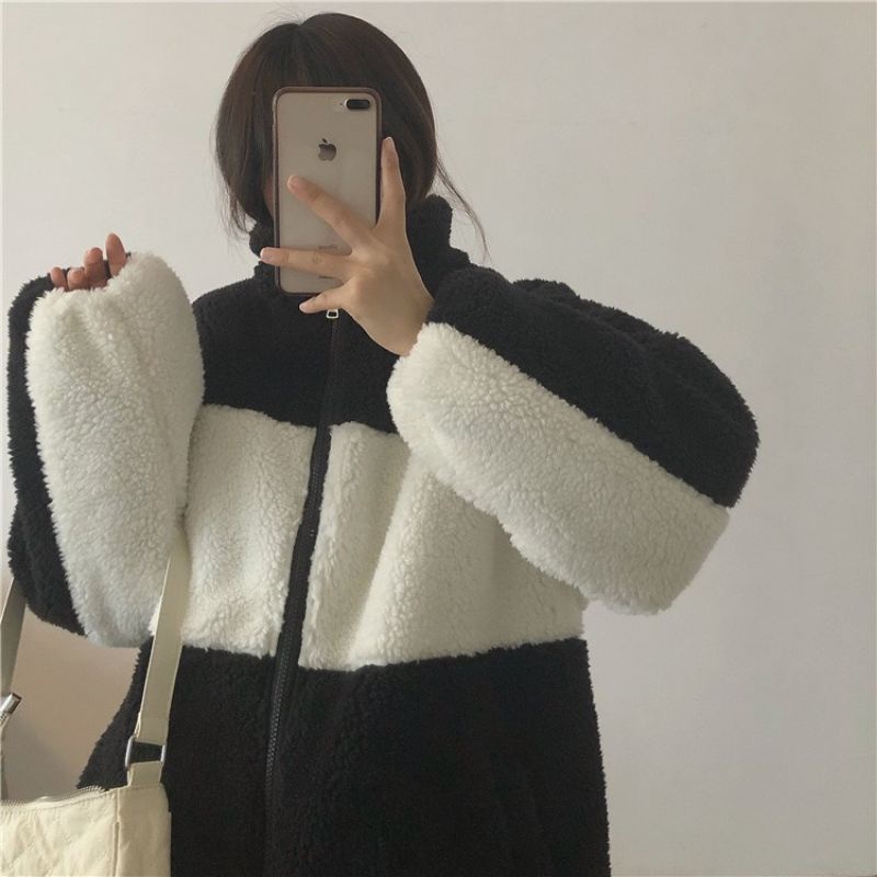 Áo Khoác Lông Phối Màu Đen Trắng Form Rộng Unisex
