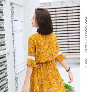 Váy hoa tay lỡ