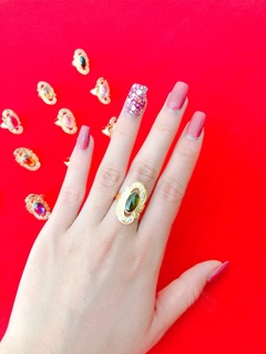 Nhẫn hột dài giữa