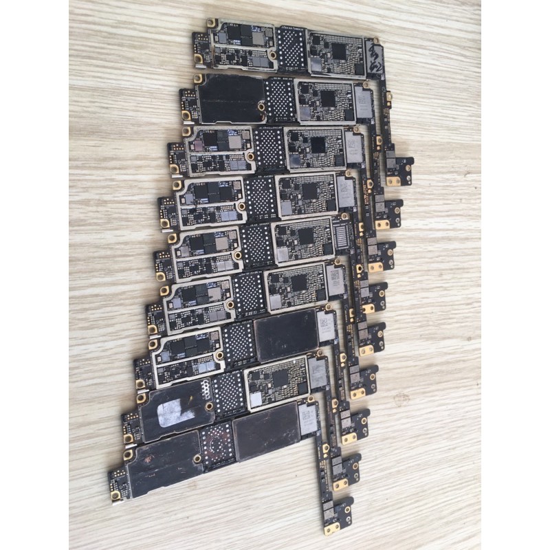 Main xác 7plus itel mất nguồn không ổ cứng full ic cho anh em kĩ thuật lấy linh kiện | BigBuy360 - bigbuy360.vn