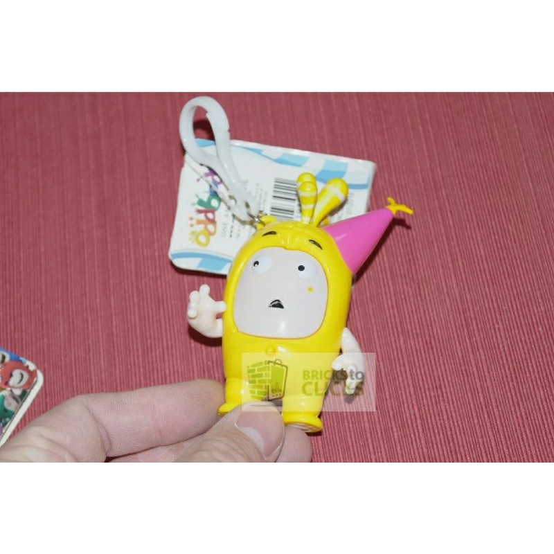 Móc treo cặp oddbods có âm thanh  size lớn 4*8cm hàng Mỹ