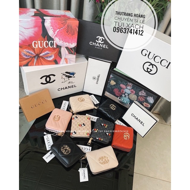 Ví vuông nữ cầm tay