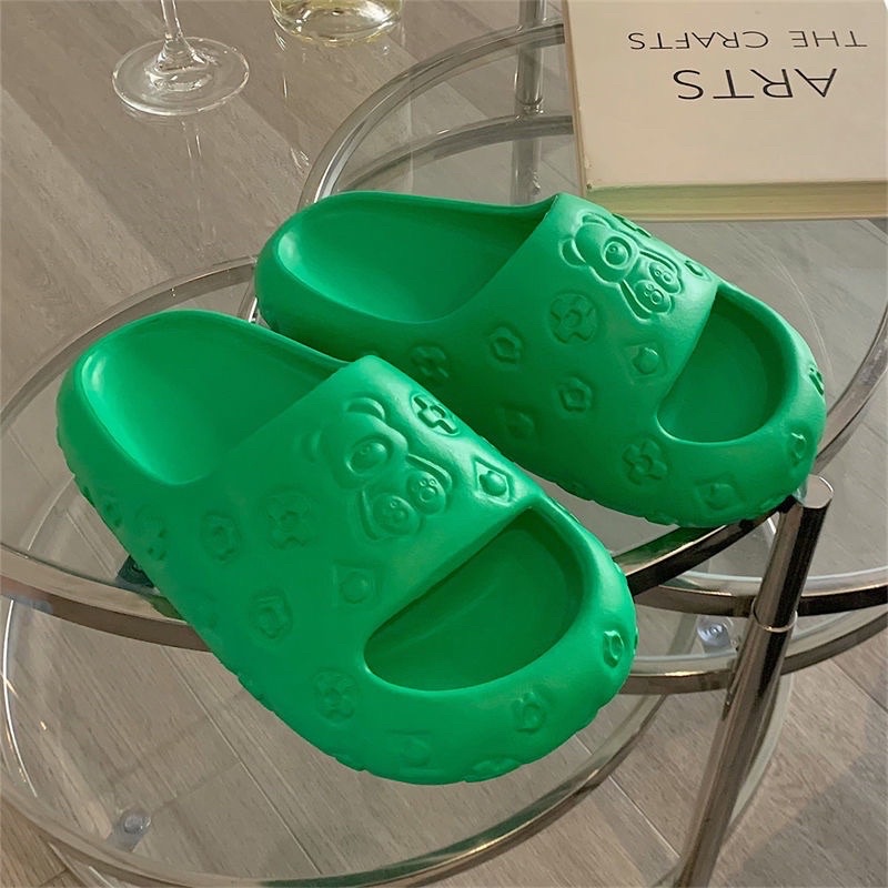 Dép bánh mì gấu dập nổi đế độn 4cm chất cao su mềm mang êm chân đi học đi chơi đi mưa - DL164