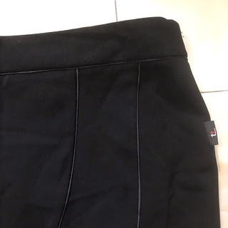 chân váy công sở size M