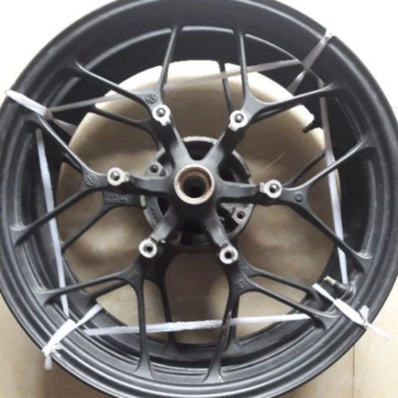 Cặp mâm winner rin rã xe.còn nguyên xi.có trầy.