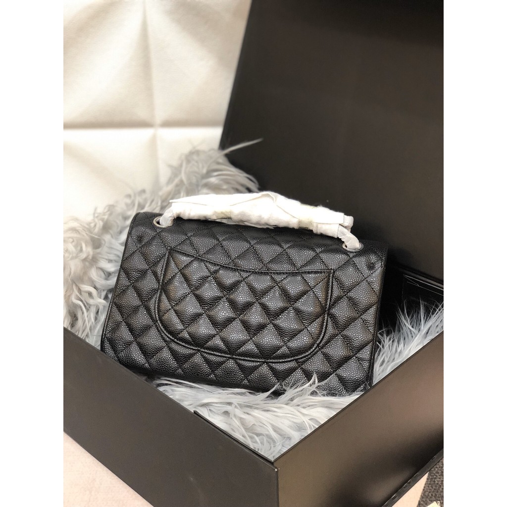 Túi hộp đen classic da hạt size 26cm