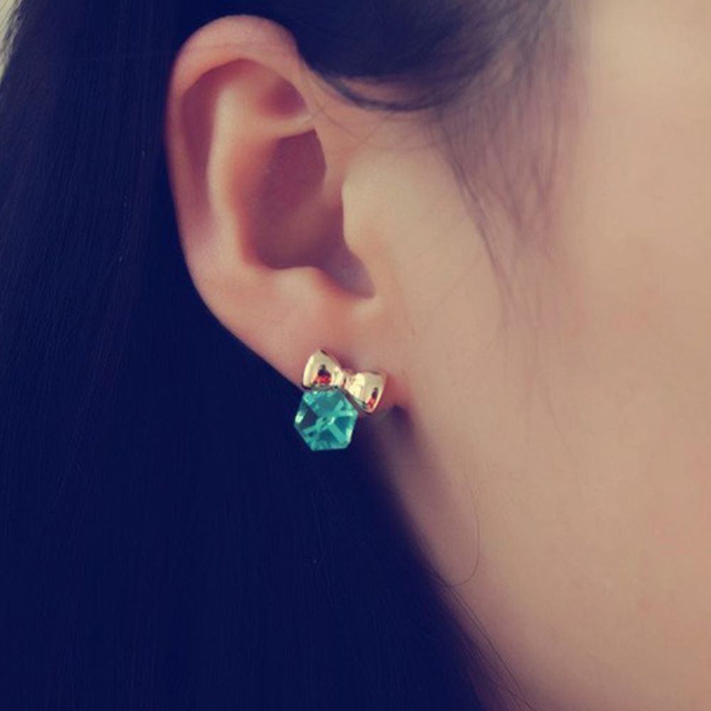 Cặp bông tai nơ gắn đá dễ thương cho nữ