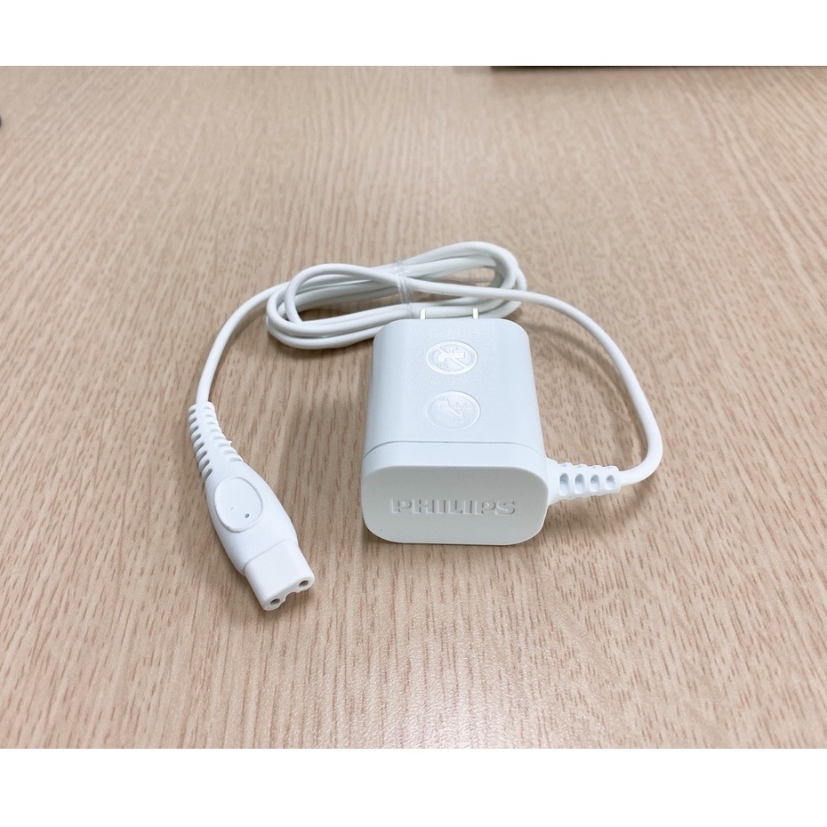 Adapter sạc tông đơ HC1099, HC1089 thương hiệu Philips