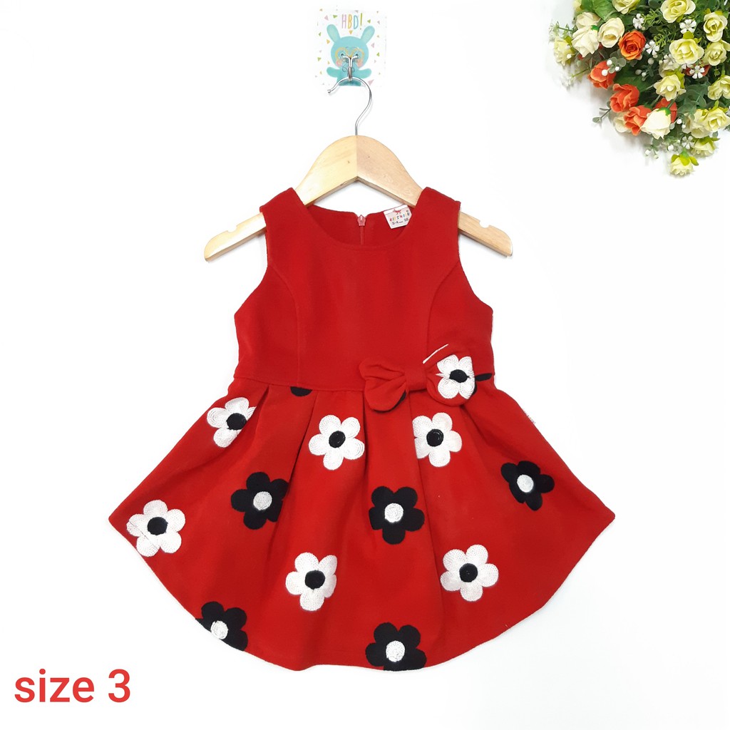 DG59-VT-35 - Váy sát nách bé gái , chất dạ nĩ , có 2 lớp bên trong kiểu dáng suông , có đính nơ.
