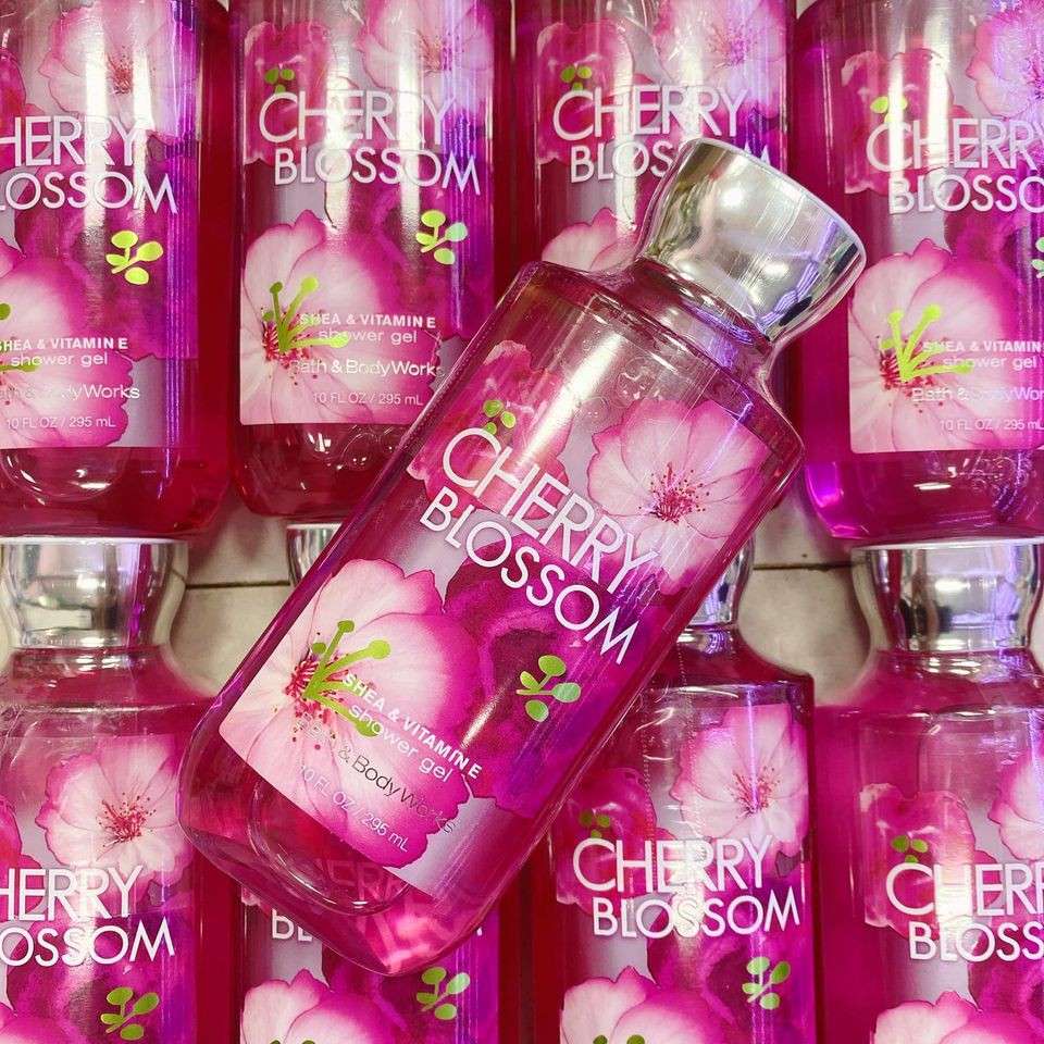 Sữa tắm dạng gel Bath & Body Works Japanese Cherry Blossom