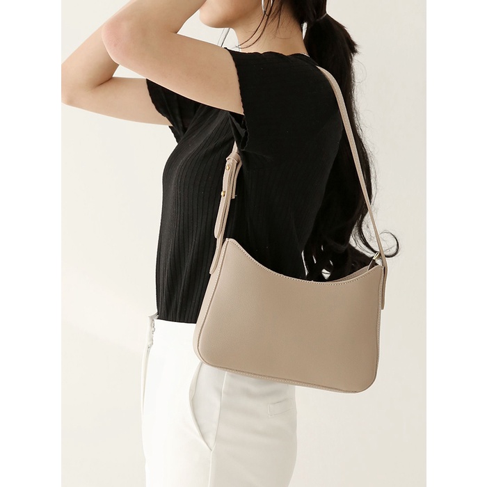 Túi Xách Vuông Bo Góc Kẹp Nách Hàn Quốc