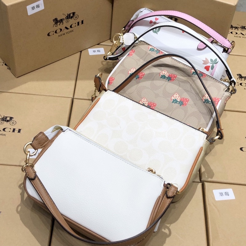 Túi Coach Nolita