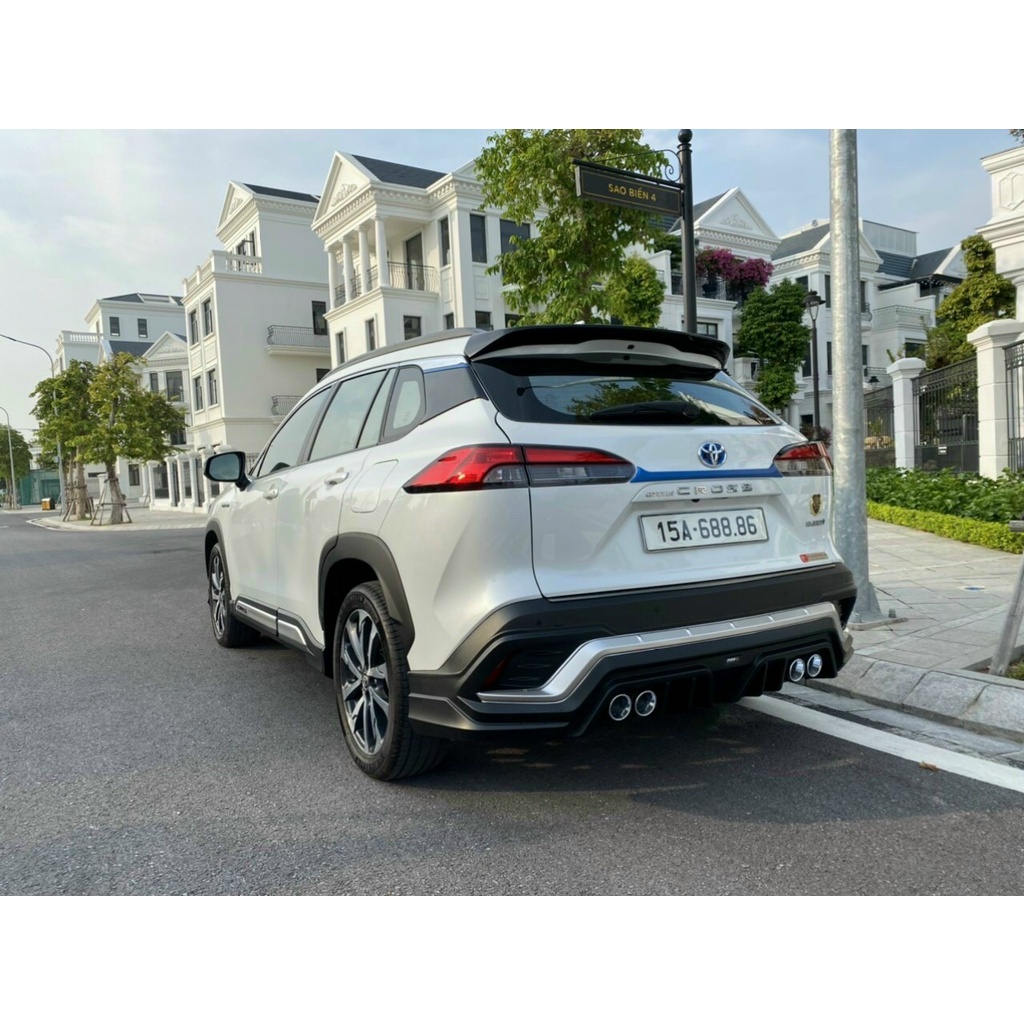 Cánh lướt gió, đuôi gió thể thao xe Toyota Cross 2021 2022 2022-  (Mộc chưa sơn) Chất liệu nhựa ABS