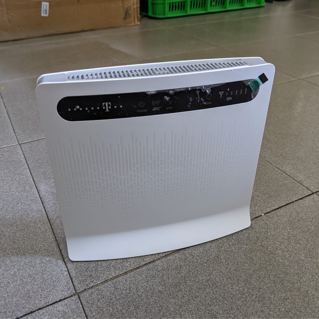 Bộ phát wifi 4G gắn sim đa mạng Huawei B593S-12 ( qua sử dung )