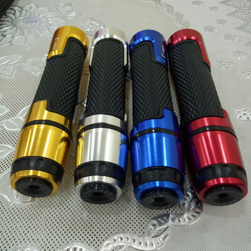 Bộ 2 bao tay lái xe máy gù RIZOMA tân trang xe máy siêu phong cách, giá cả hợp lí A145