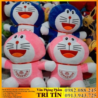 Gấu bông doraemon dễ thương.