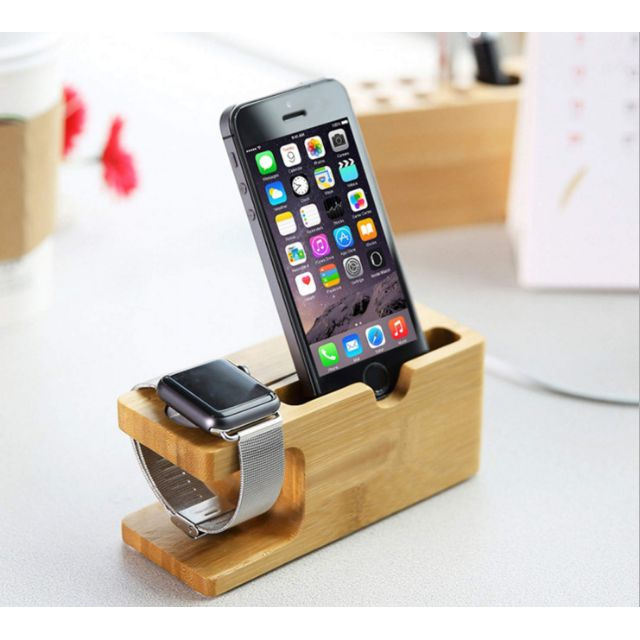 Dock sạc Apple watch và Iphone bằng gỗ tre sang trọng