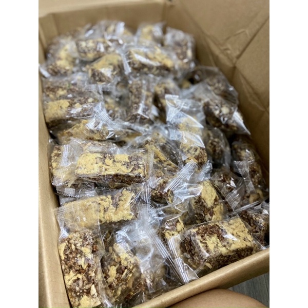 Thanh gạo lứt mix chà bông hạt dinh dưỡng