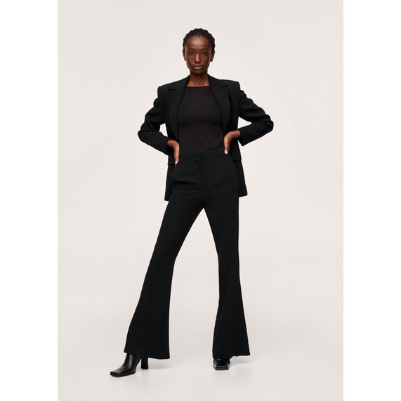 Quần đen ống loe có đai thắt lưng, chất kaki thun co giãn