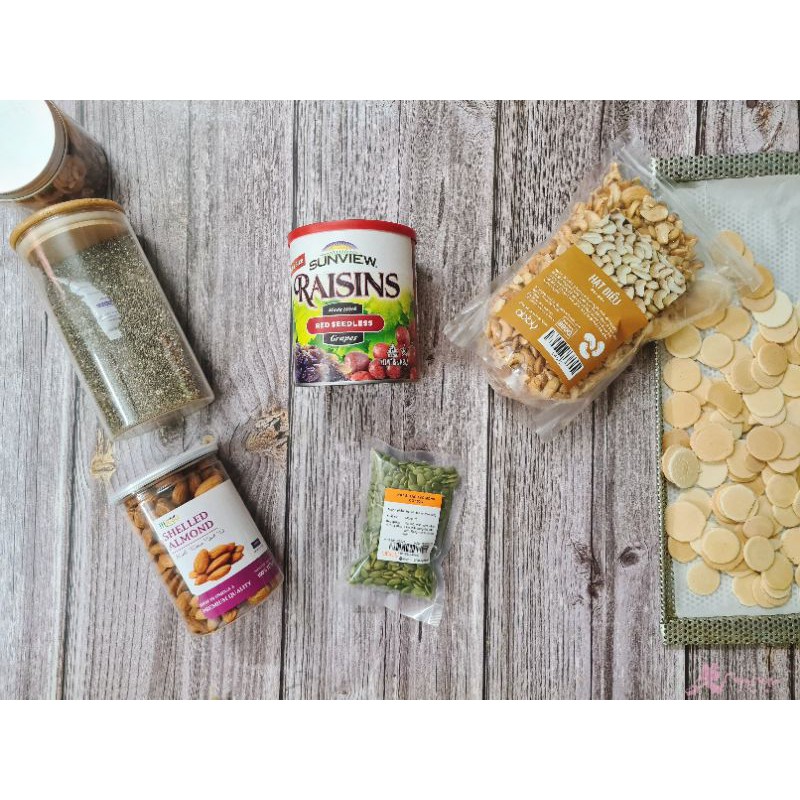 Bánh đồng tiền mix hạt Handmade Homemade Nuts mix | BigBuy360 - bigbuy360.vn