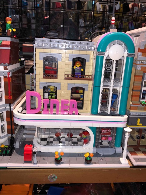 Đồ chơi xếp hình 0260 6013 15037 99004 Mô hình Nhà hàng DINER