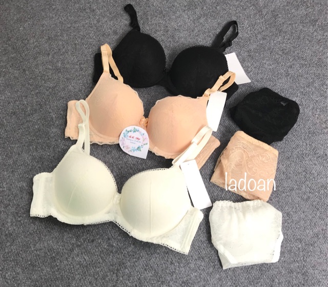 Bộ đồ lót ren lưới, áo mút vừa | BigBuy360 - bigbuy360.vn