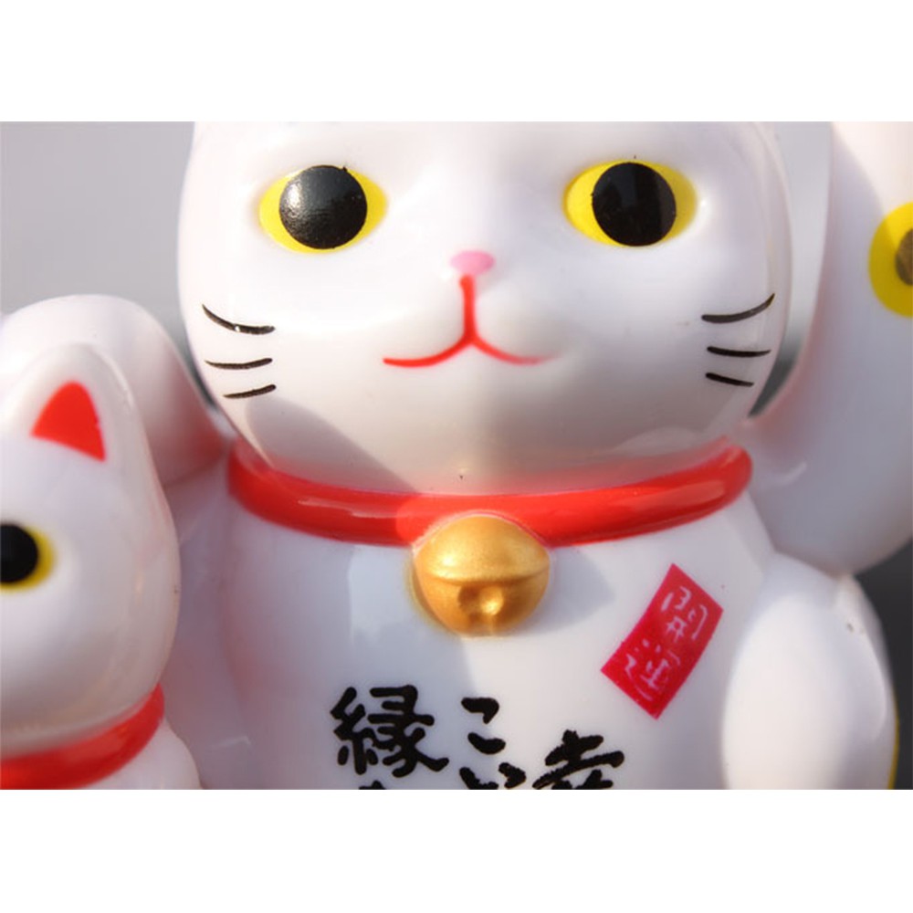 Gia Đình Mèo Vẫy Tay May Mắn FXE1137