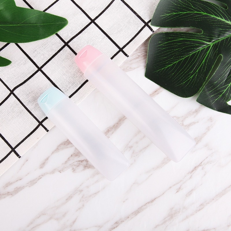 Tuýp nhựa rỗng 30ML / 50ML dạng bóp có thể đổ đầy lại dùng đựng mỹ phẩm đi du lịch tiện lợi