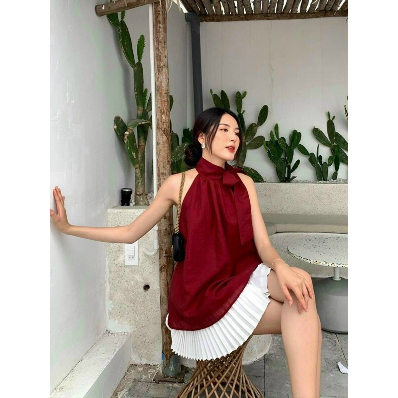 Set Váy Trắng Xếp Ly + Áo Yếm Nơ