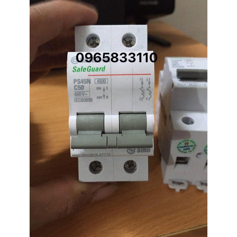 Aptomat vanlock chính hãng 2 pha 20a-25a-32a-40a