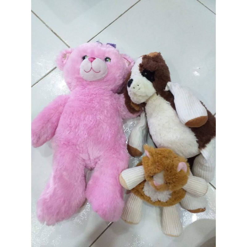Ta Bich Thủy gấu bông