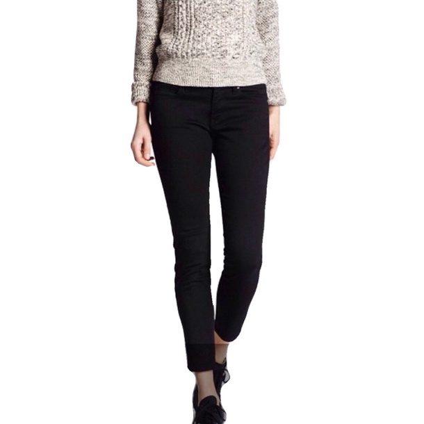 Quần skinny jeans đen