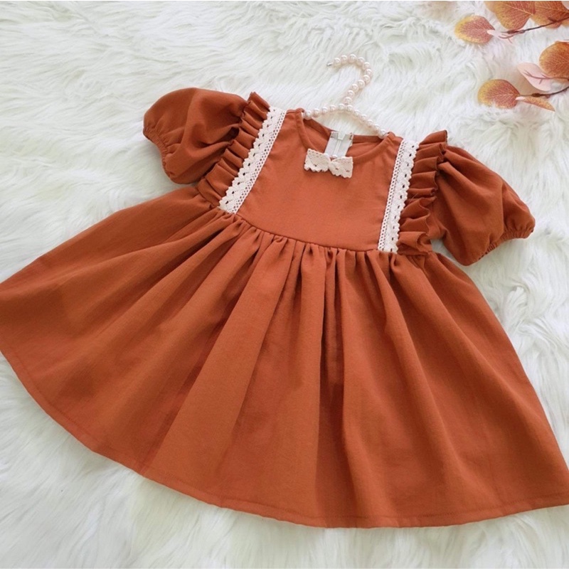 [ẢNH THẬT] Váy, đầm thiết kế màu nâu tây và kẻ caro phong cách tiểu thư cho bé gái