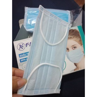 Khẩu trang y tế 4 lớp