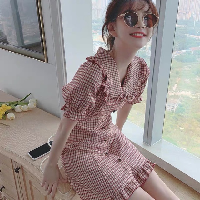 MS:059 Đầm caro cổ viền bèo